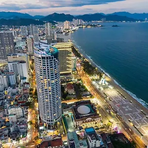 https://oceanfront-panorama-residence.nhatrangbesthotels.com